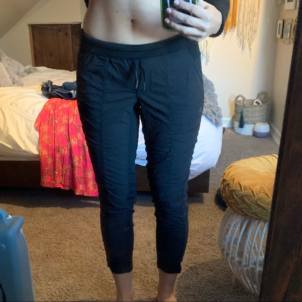 Lululemon dance crop